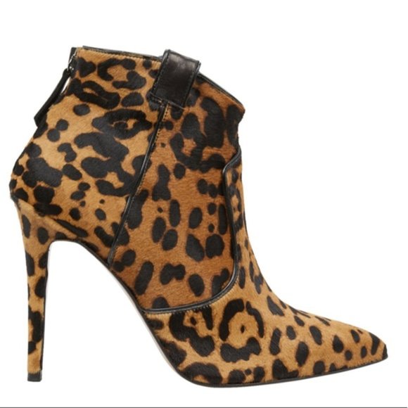 Veronica Beard Loretta Leopard Print Calf Hair Heeled Western Ankle Boots Sz 8 - Picture 11 of 14